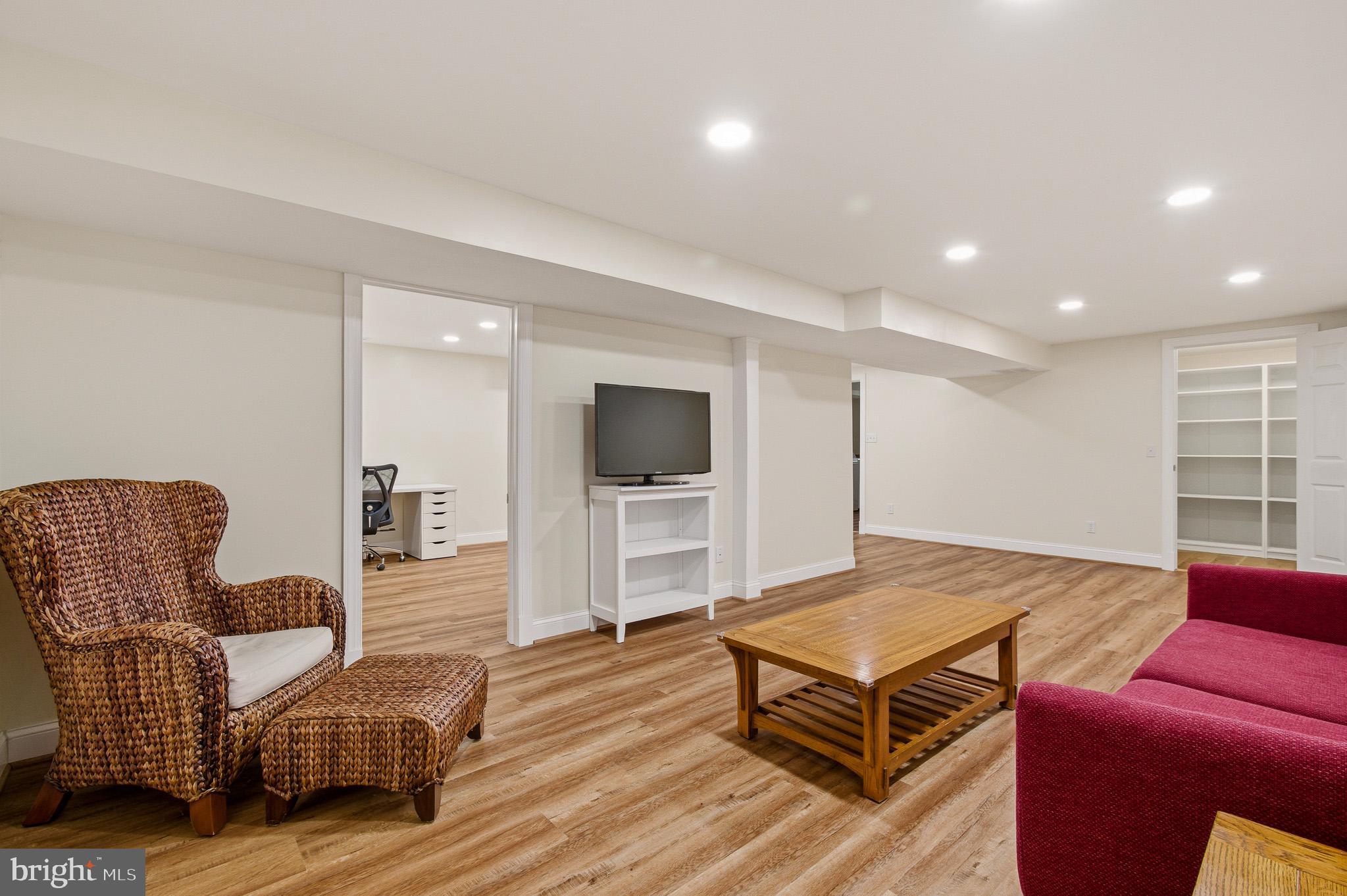 PATUXENT MANOR - Residential