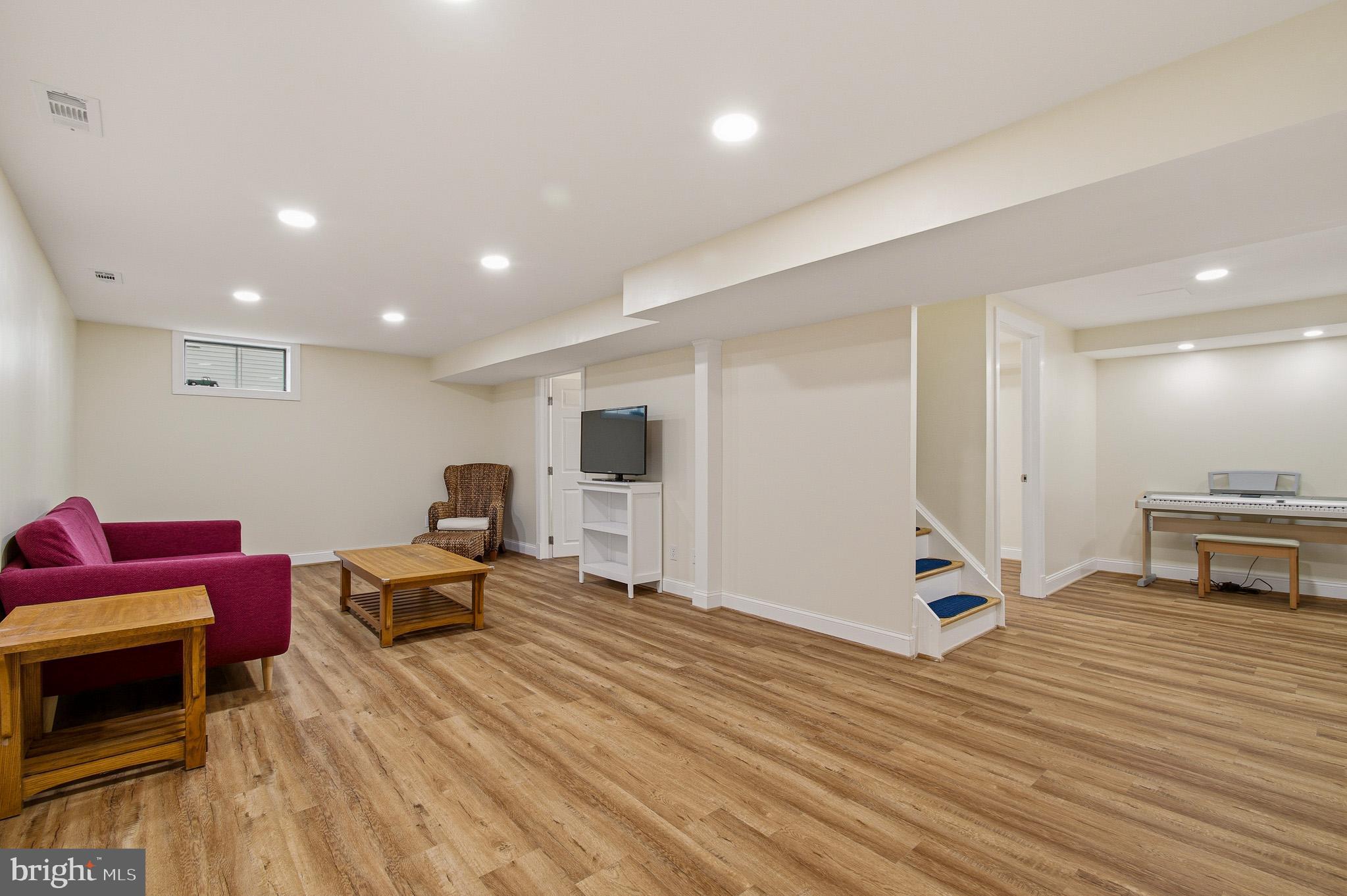 PATUXENT MANOR - Residential