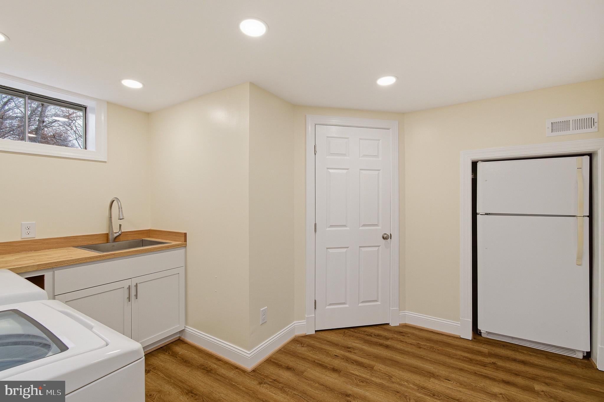 PATUXENT MANOR - Residential