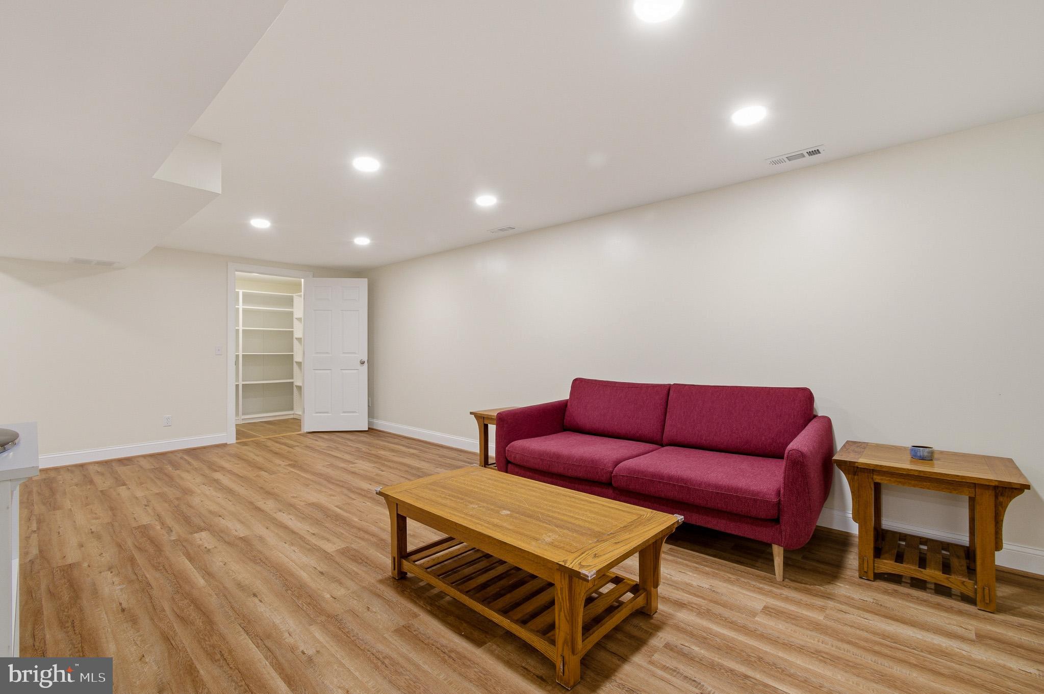 PATUXENT MANOR - Residential