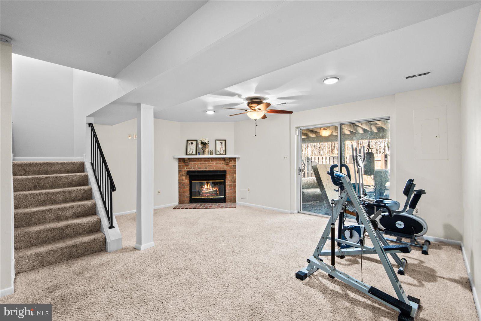 DALE CITY - Residential