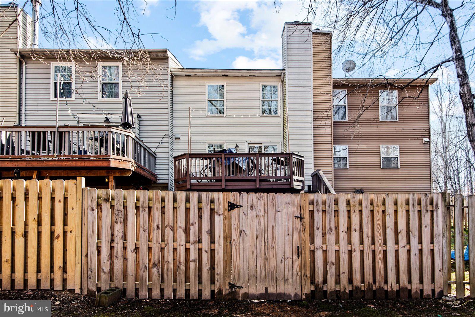 DALE CITY - Residential