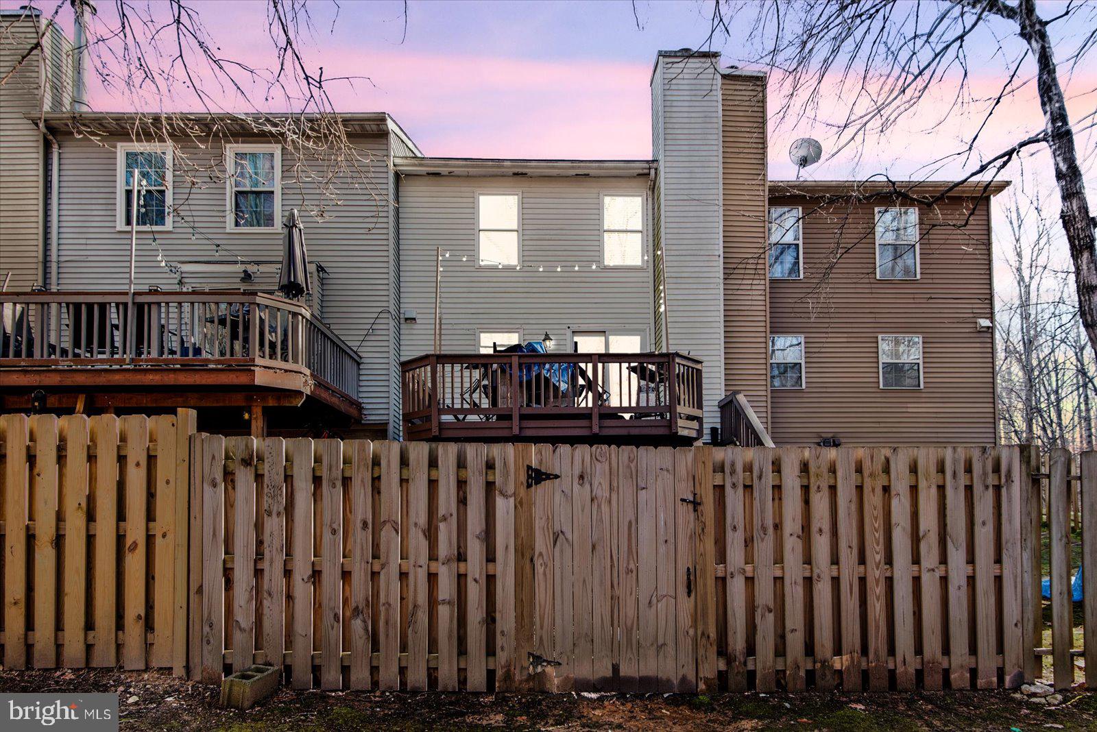 DALE CITY - Residential