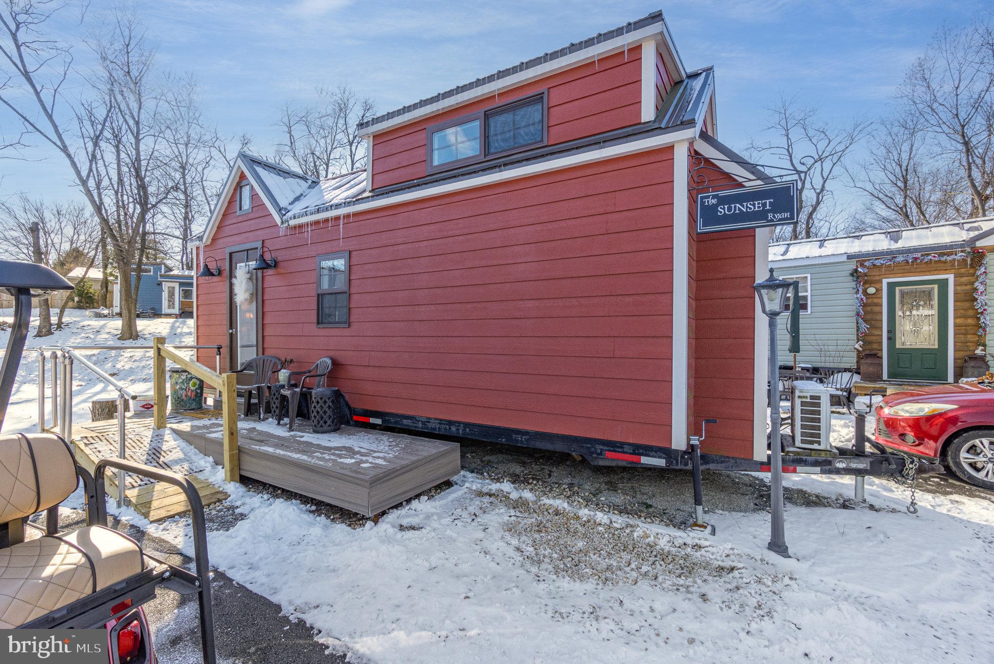 FLORIN HILL - Residential