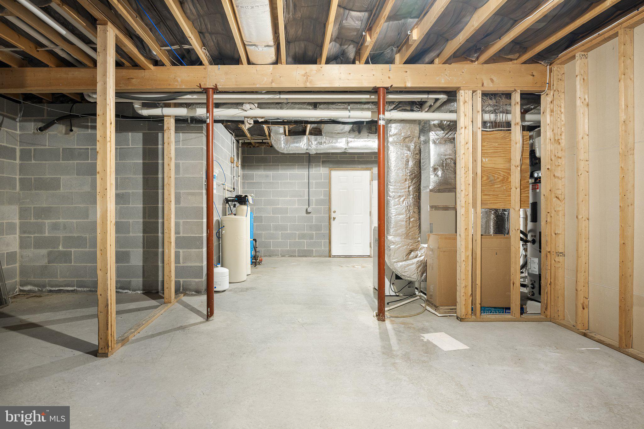 CACAPON SOUTH - Residential