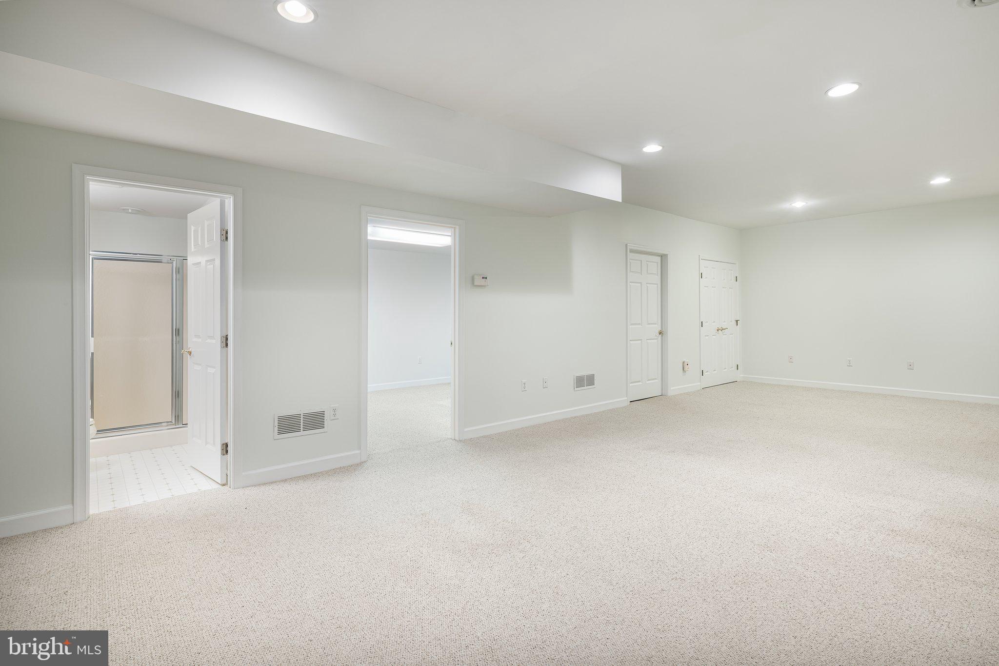 CACAPON SOUTH - Residential