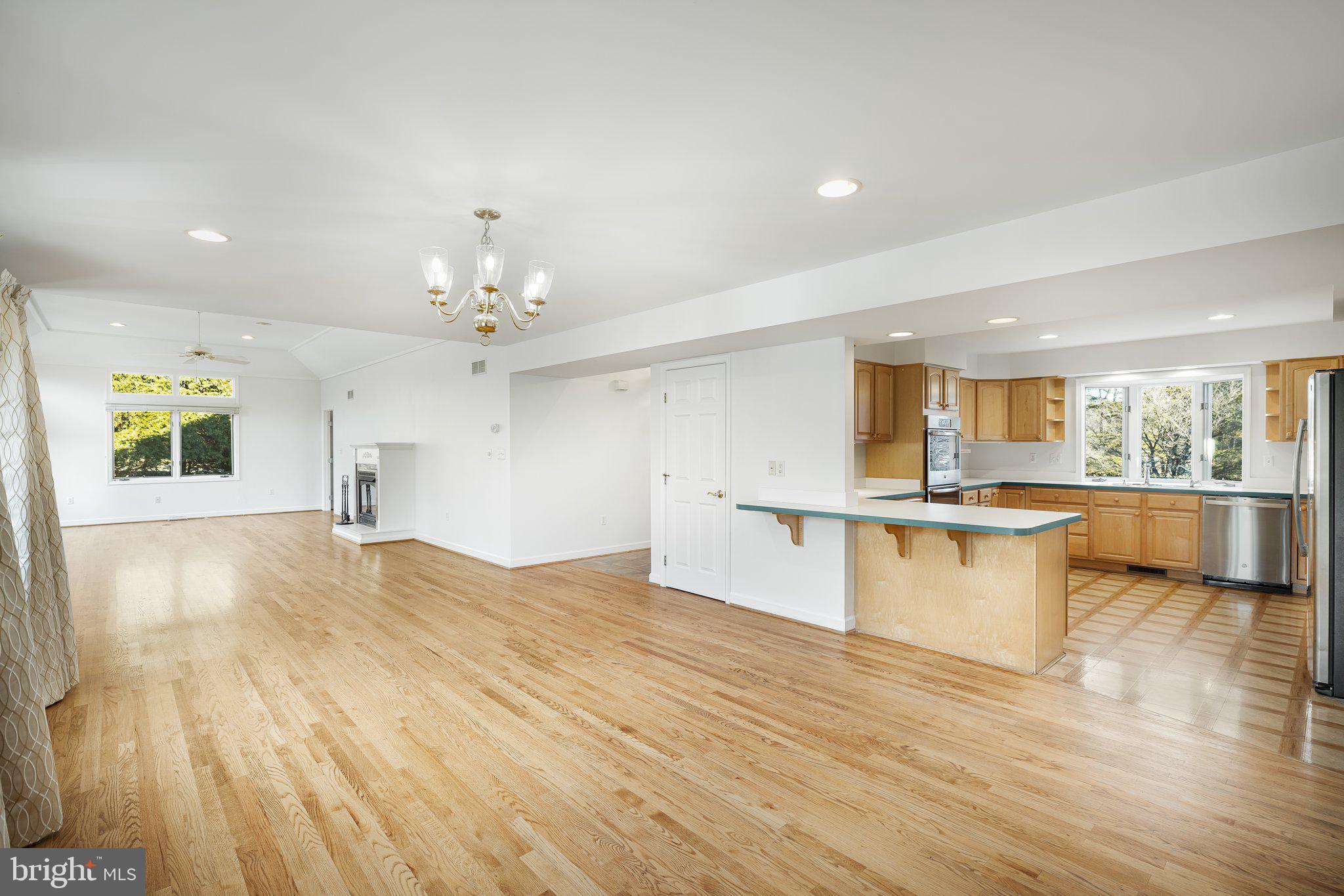 CACAPON SOUTH - Residential