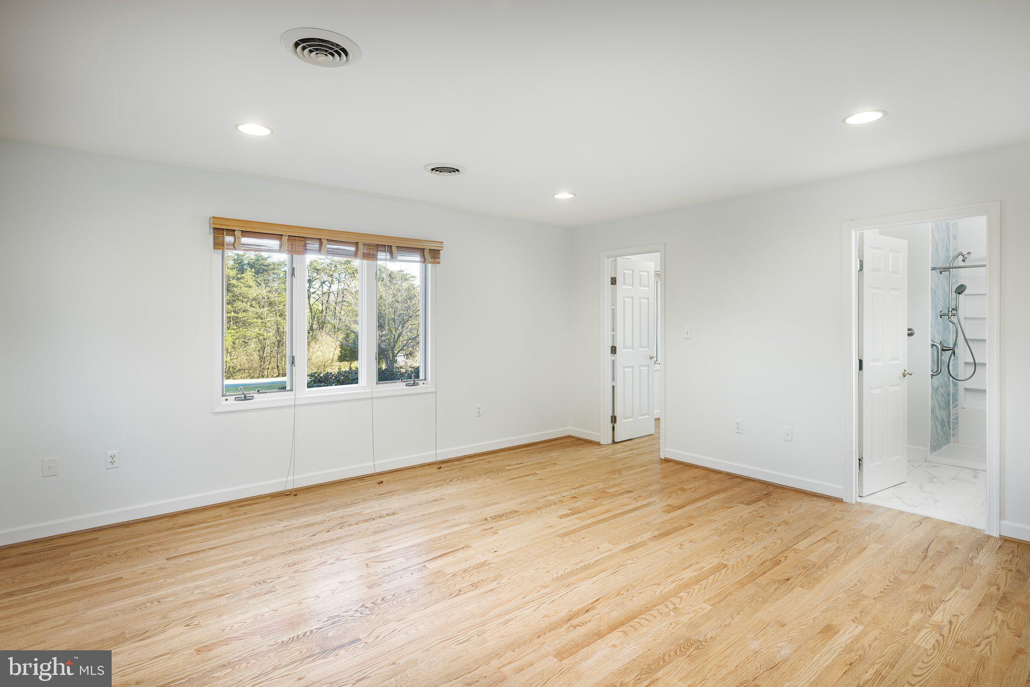 CACAPON SOUTH - Residential