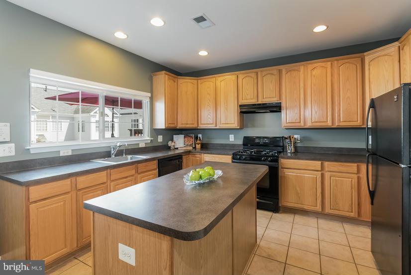 SPRING LAKES - Residential