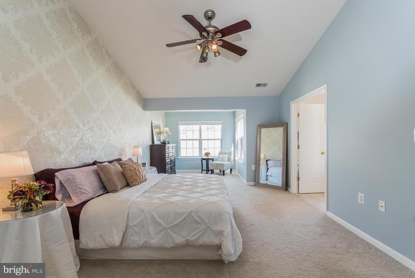 SPRING LAKES - Residential