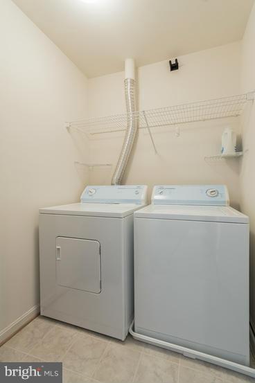 SPRING LAKES - Residential