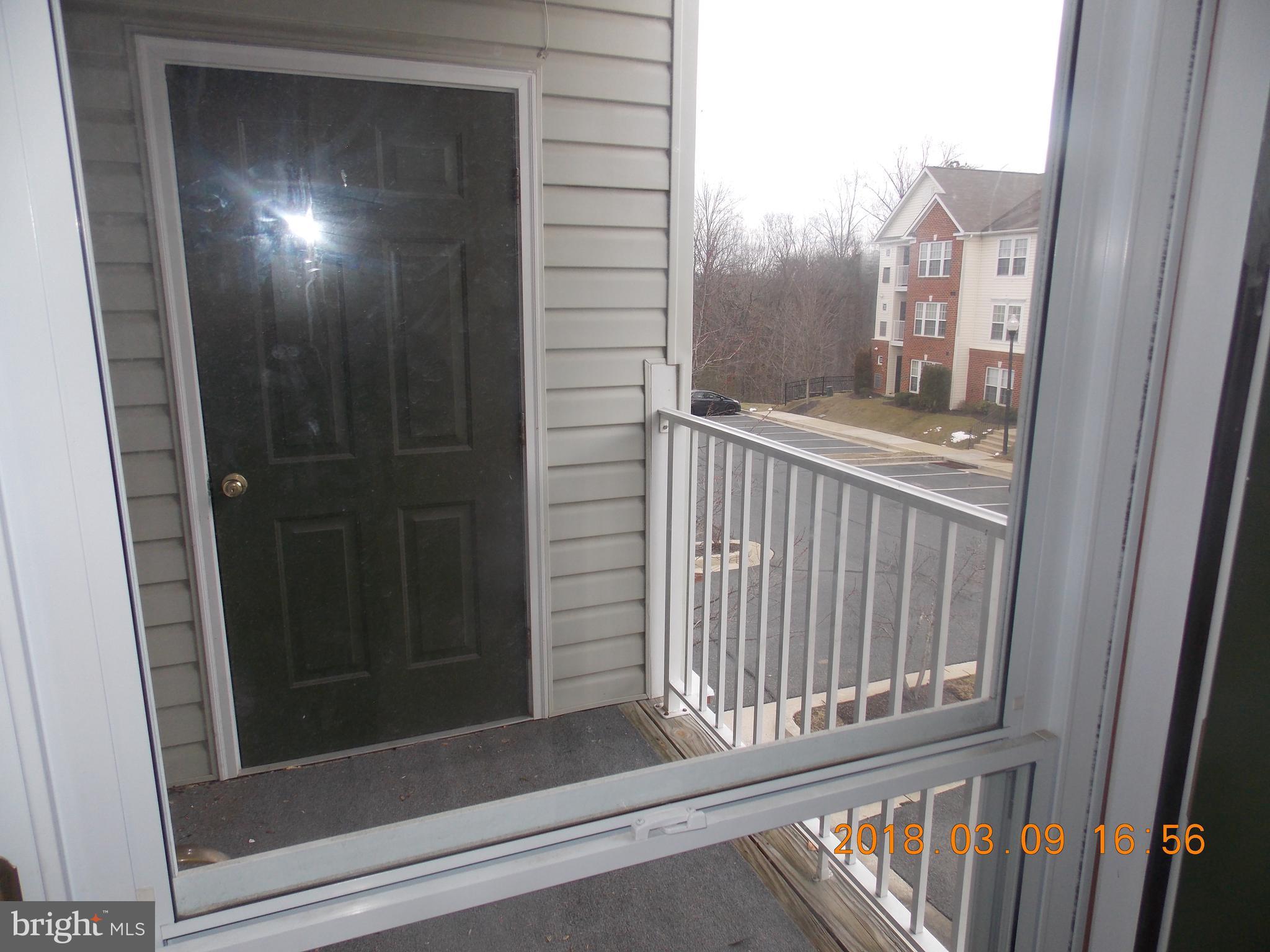 SILVER LAKE - Residential Lease