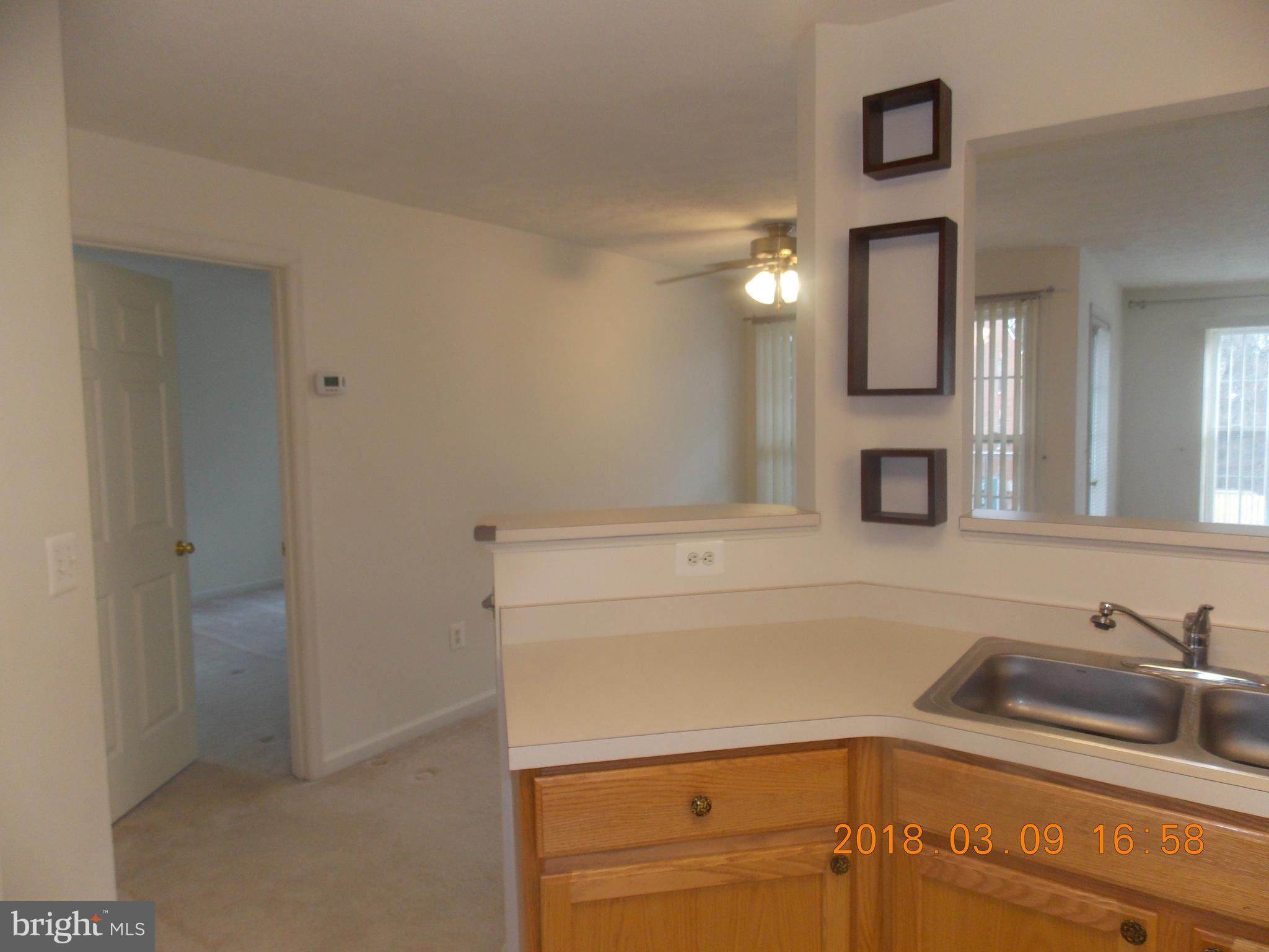 SILVER LAKE - Residential Lease