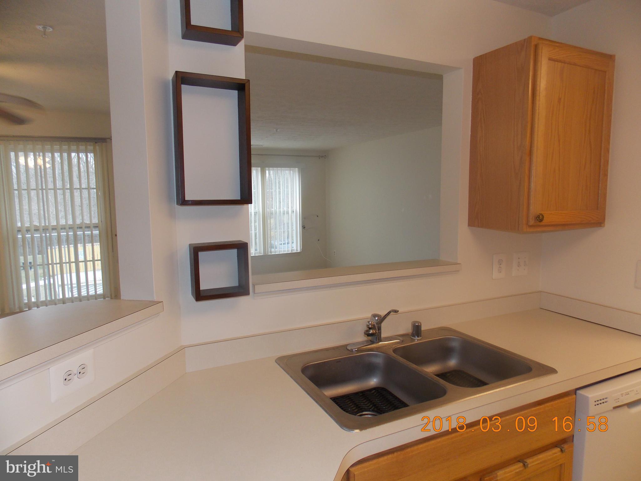 SILVER LAKE - Residential Lease