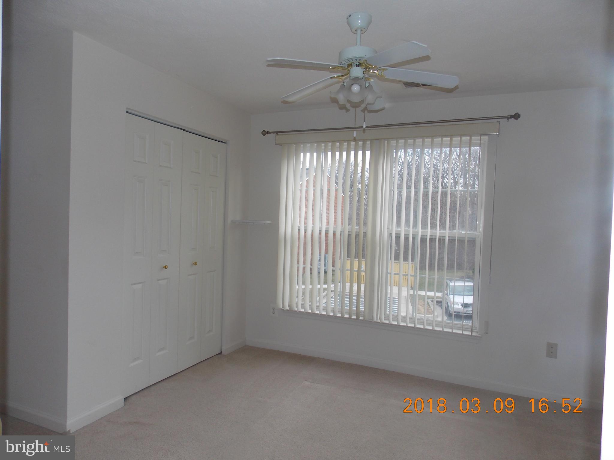 SILVER LAKE - Residential Lease