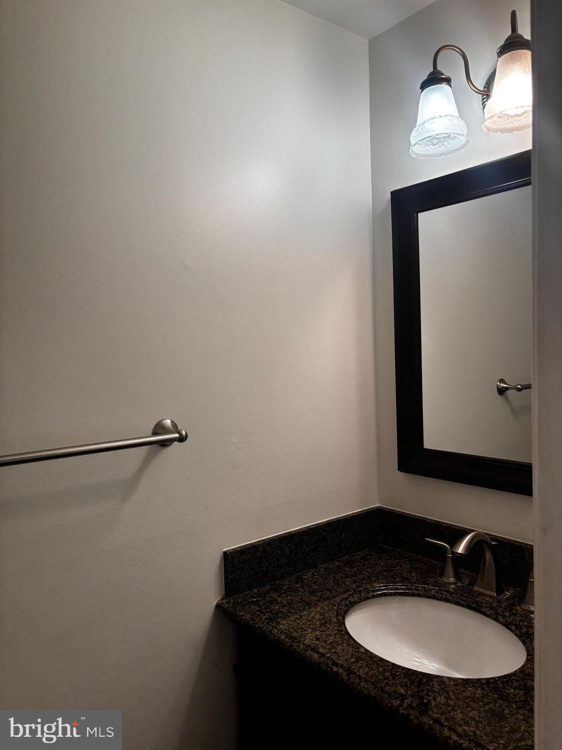 NEWGATE - Residential Lease