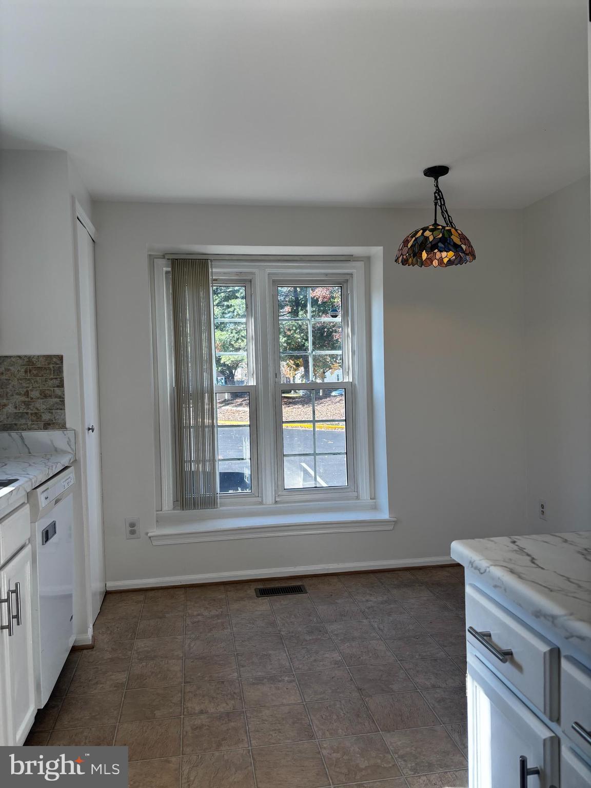 NEWGATE - Residential Lease