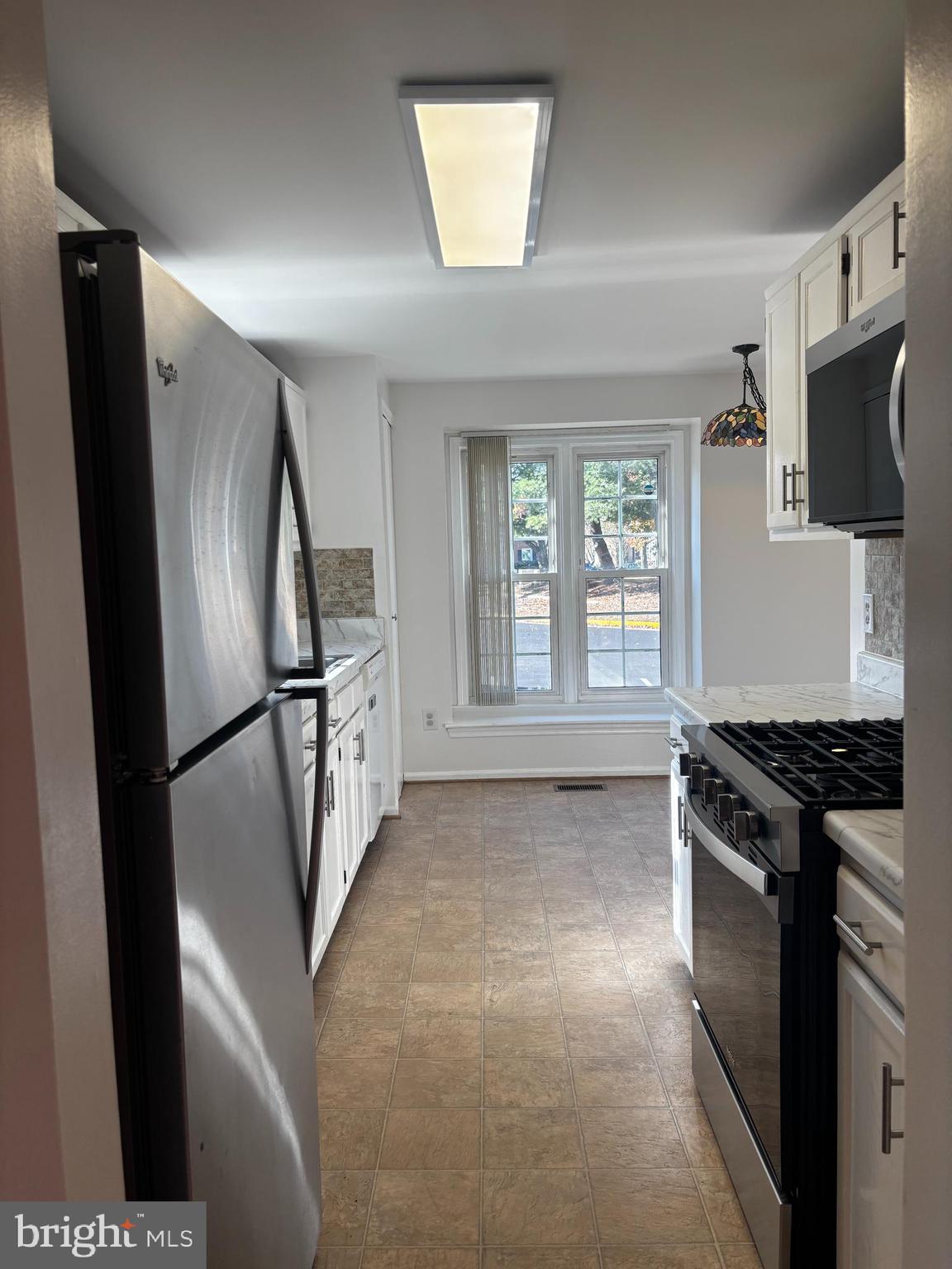 NEWGATE - Residential Lease