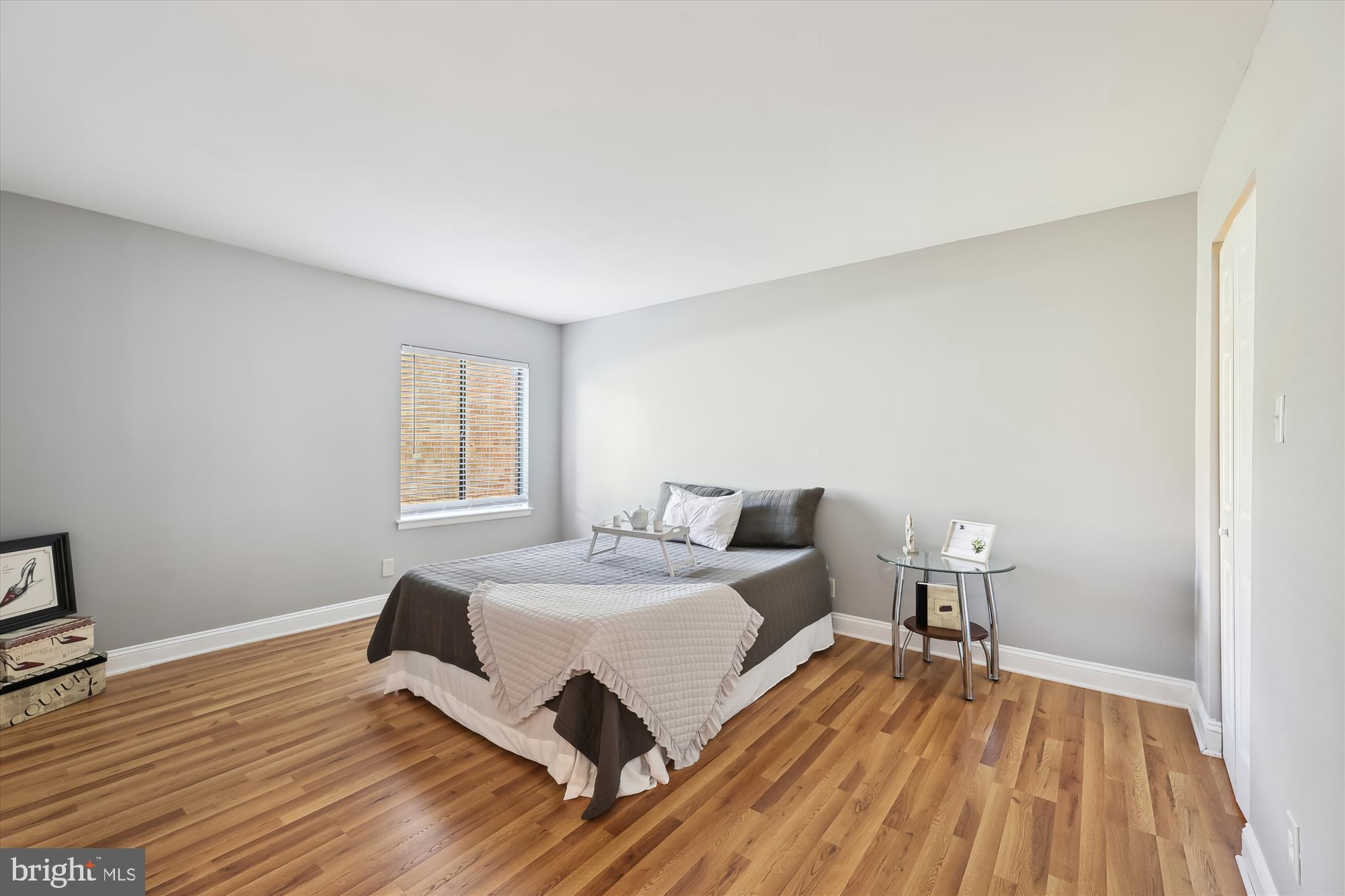 CHERRY GLEN CONDOS - Residential