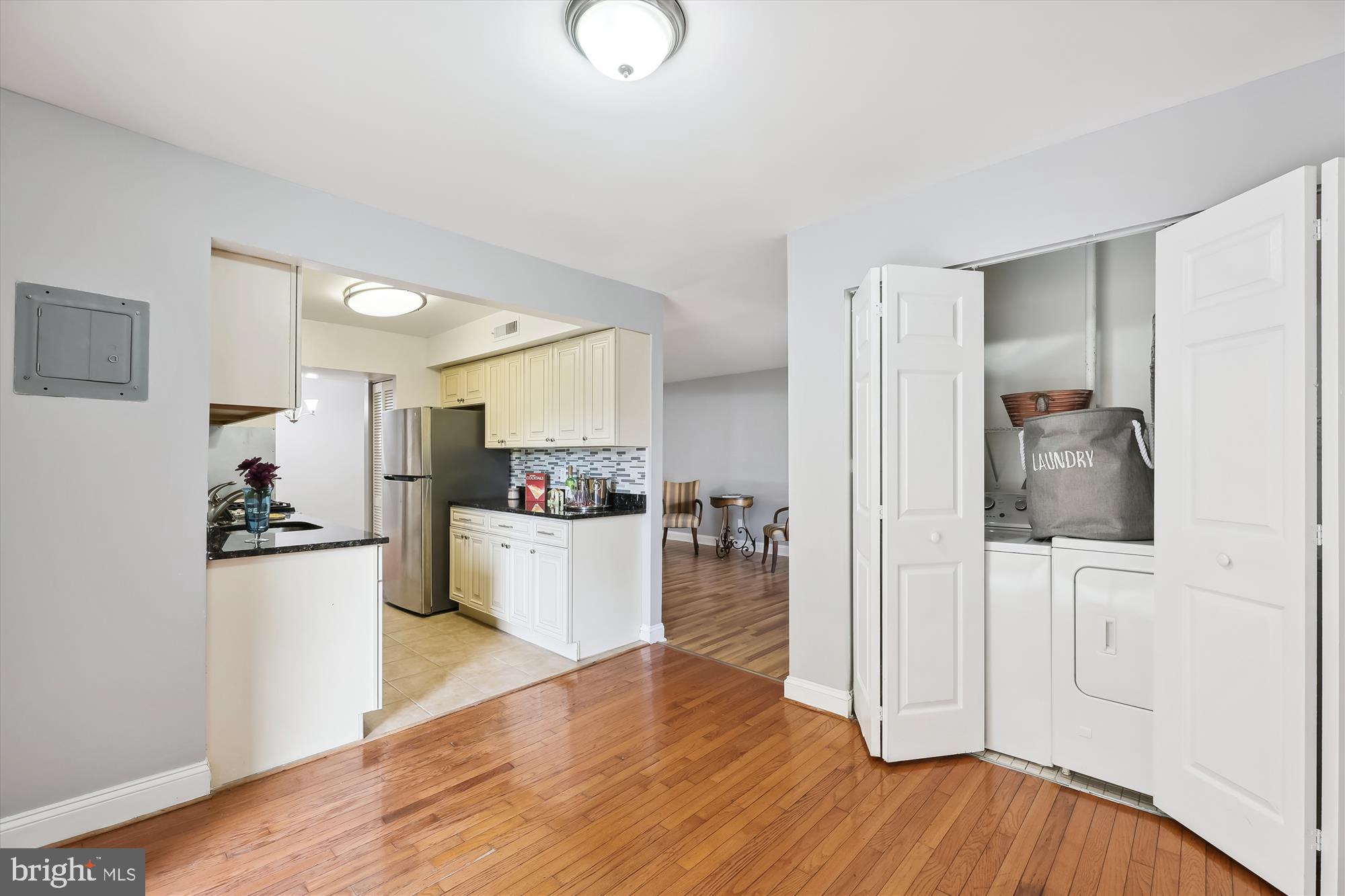 CHERRY GLEN CONDOS - Residential