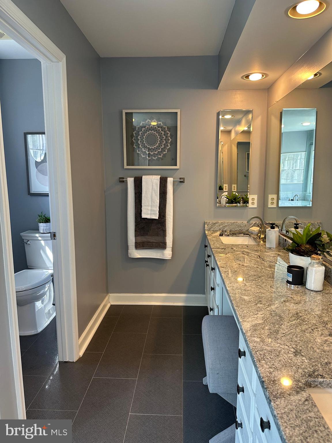 BARRINGTON - Residential