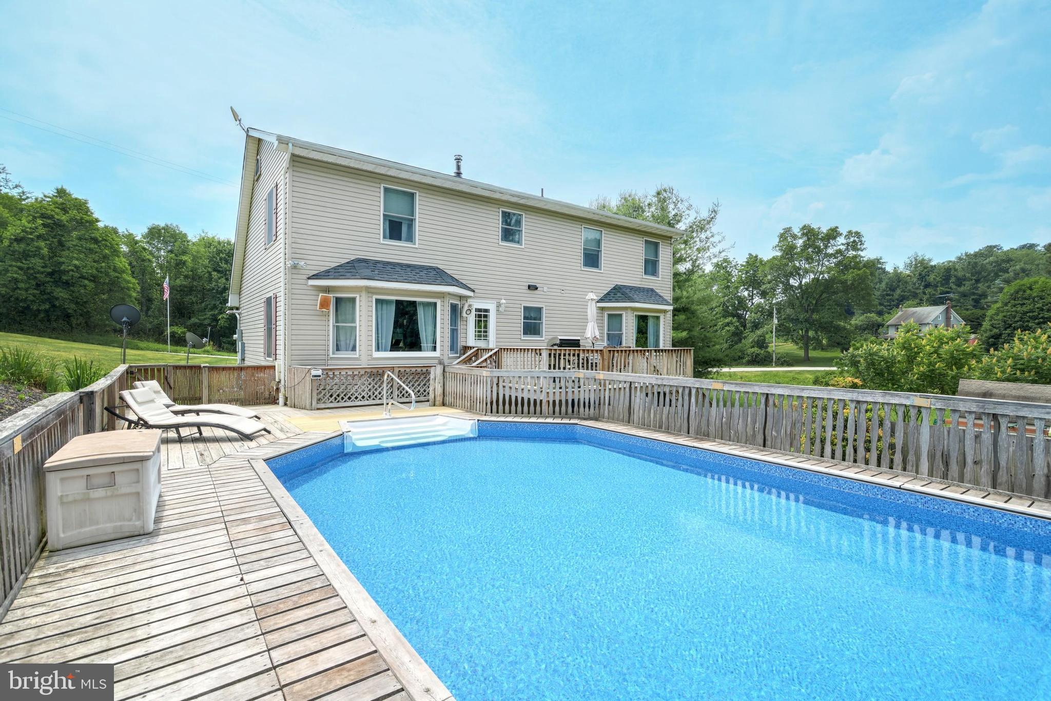 HOPEWELL TWP - Residential