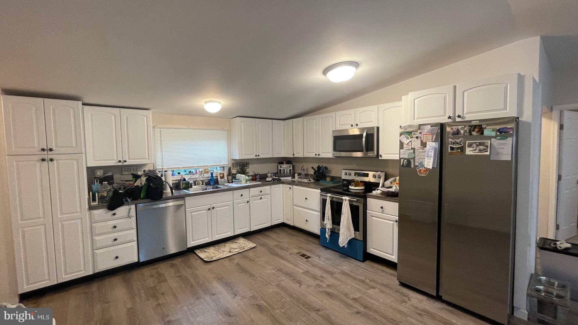 POTOMAC RIVER HILLS - Residential