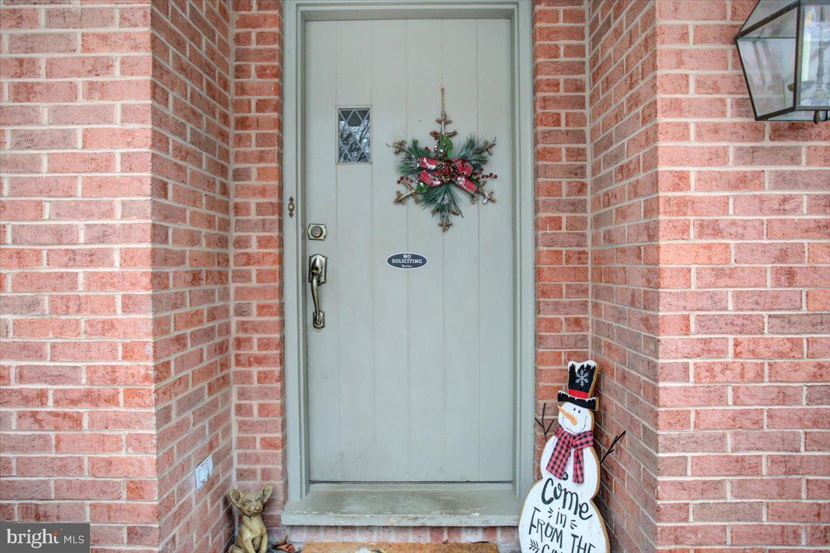 SPRING VALLEY - Residential