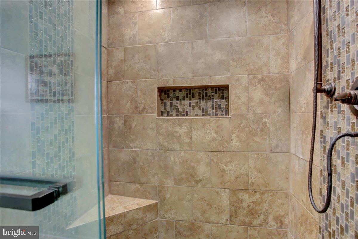 SPRING VALLEY - Residential