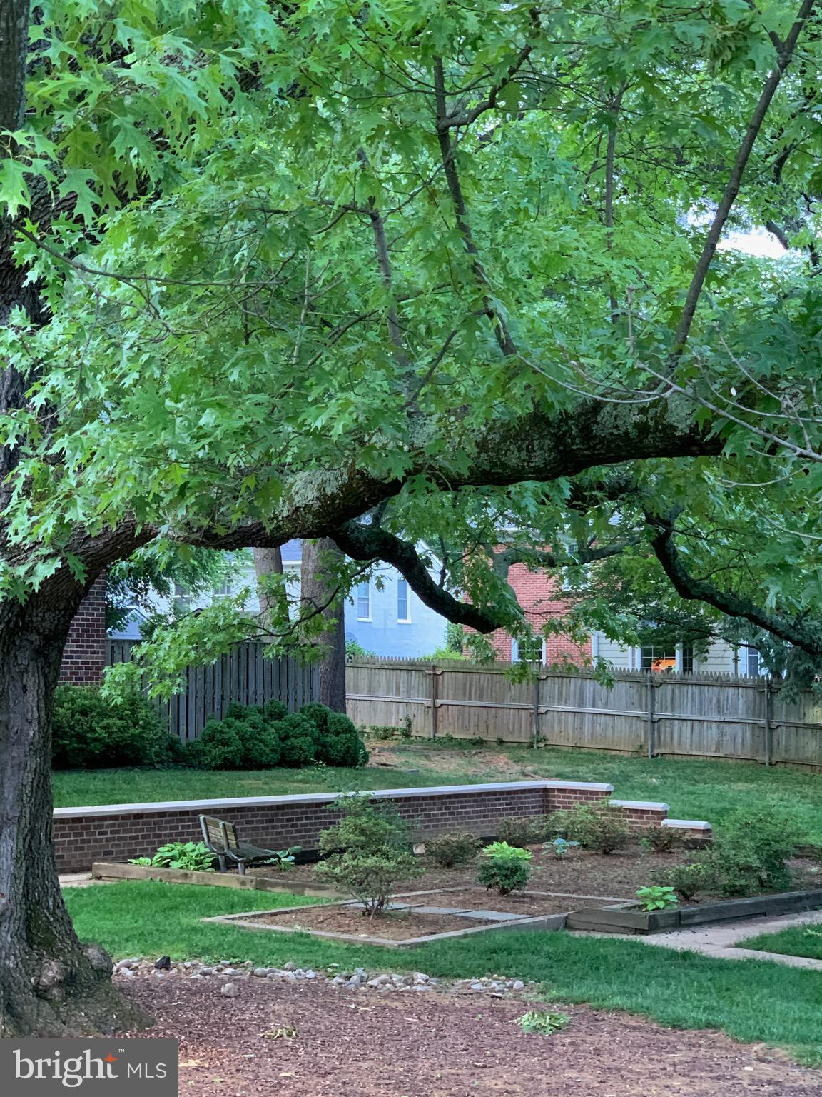 REGENT SQUARE - Residential