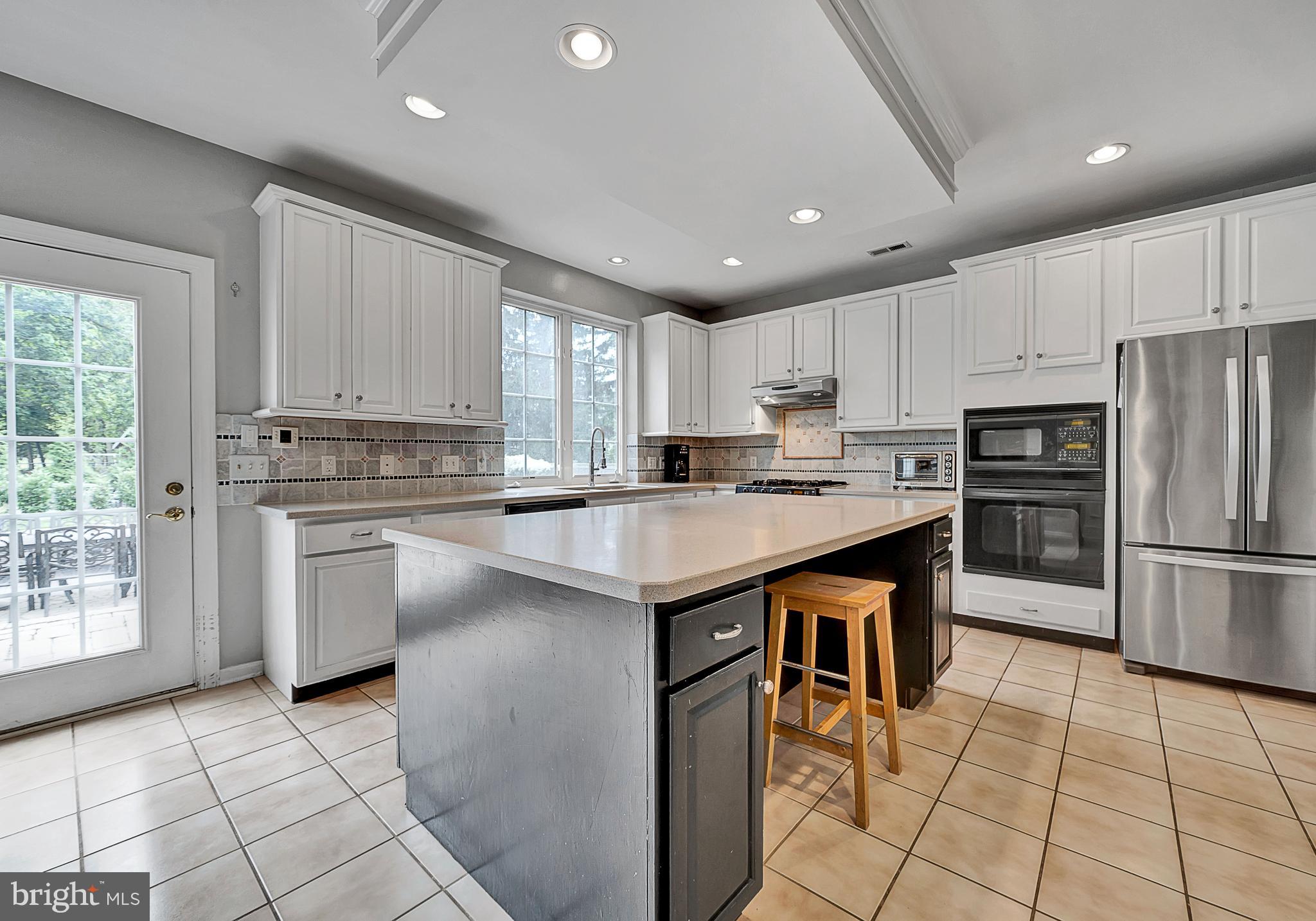 CHESTNUT CREEK - Residential
