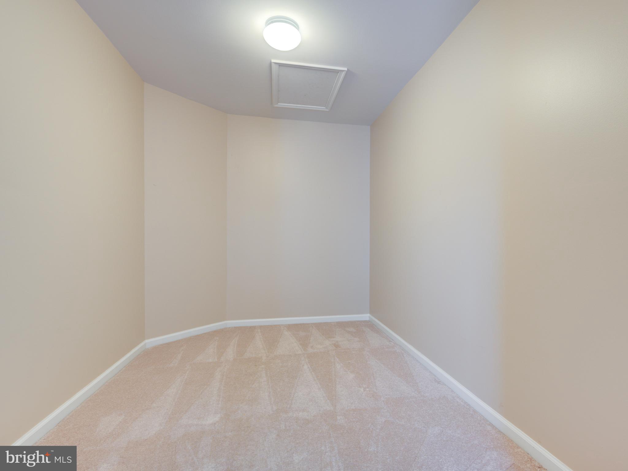 RESERVE AT GWYNEDD - Residential