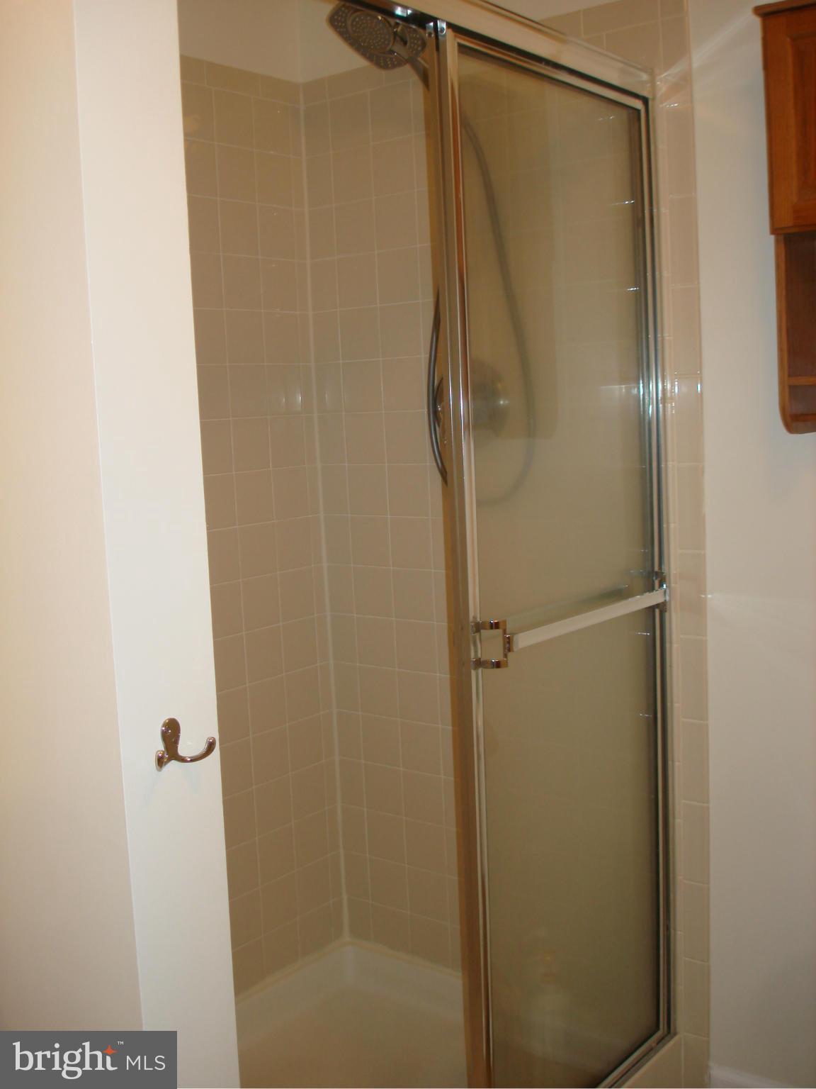 VILLAGE OF IDLEWILD - Residential Lease