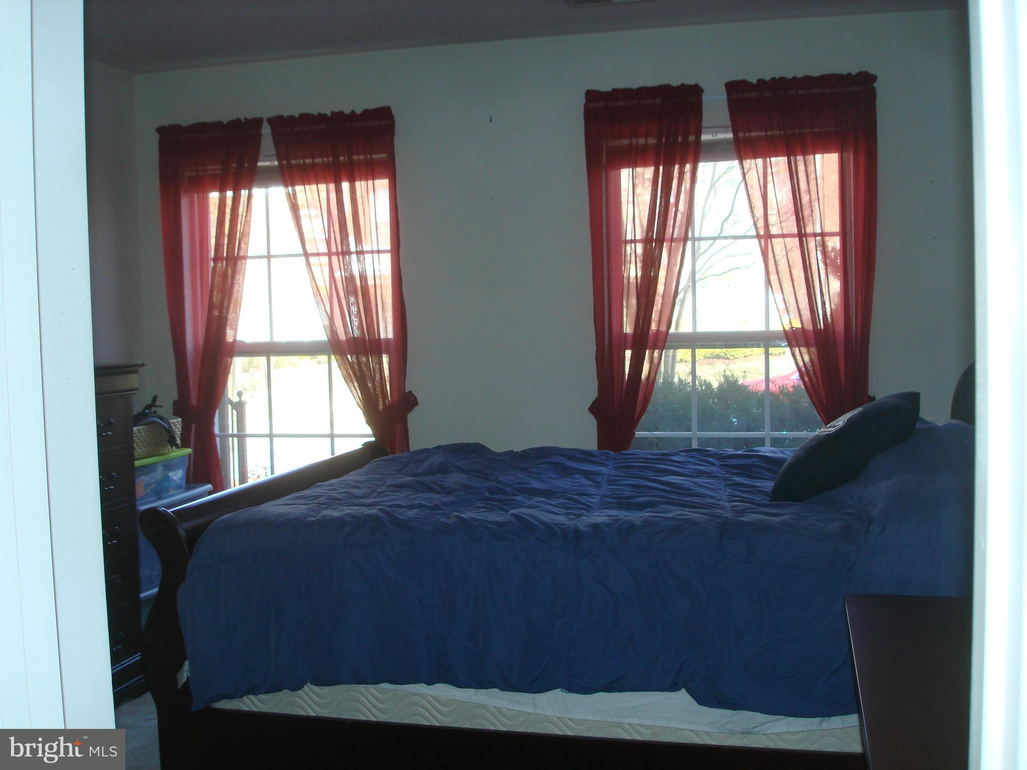 VILLAGE OF IDLEWILD - Residential Lease