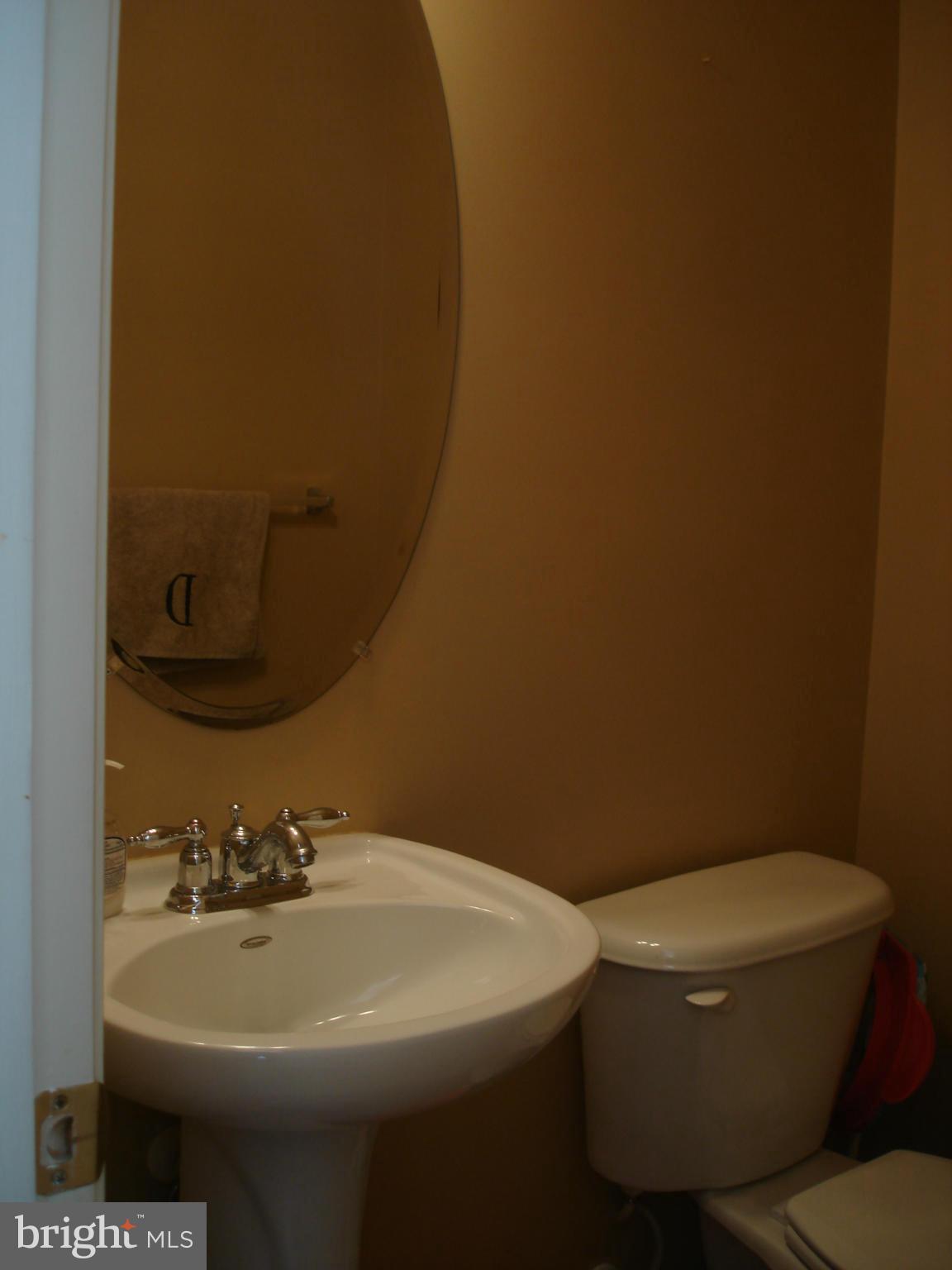 VILLAGE OF IDLEWILD - Residential Lease