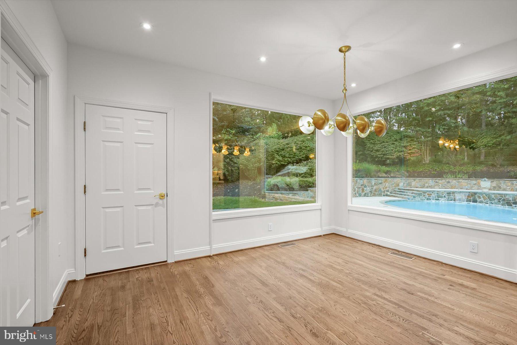 BROWNS MILL FOREST - Residential