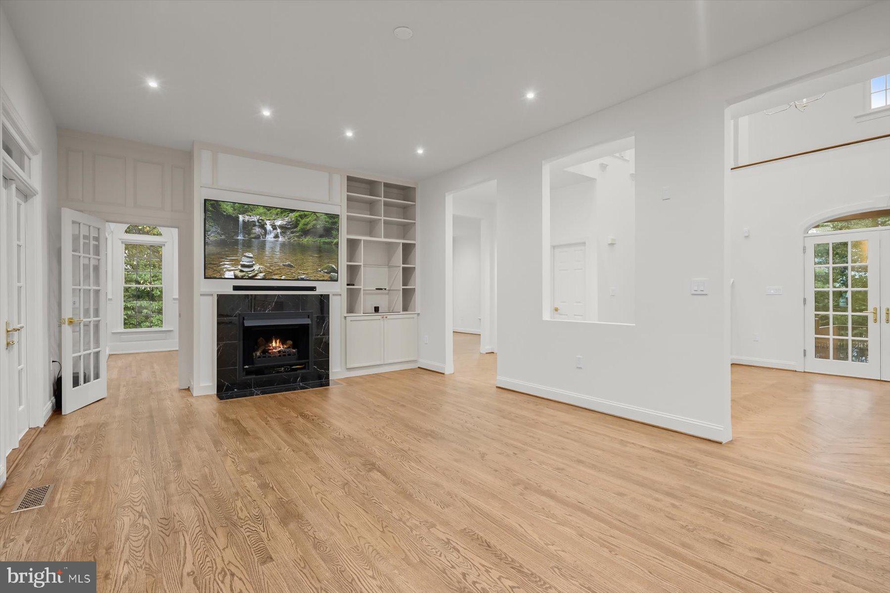 BROWNS MILL FOREST - Residential