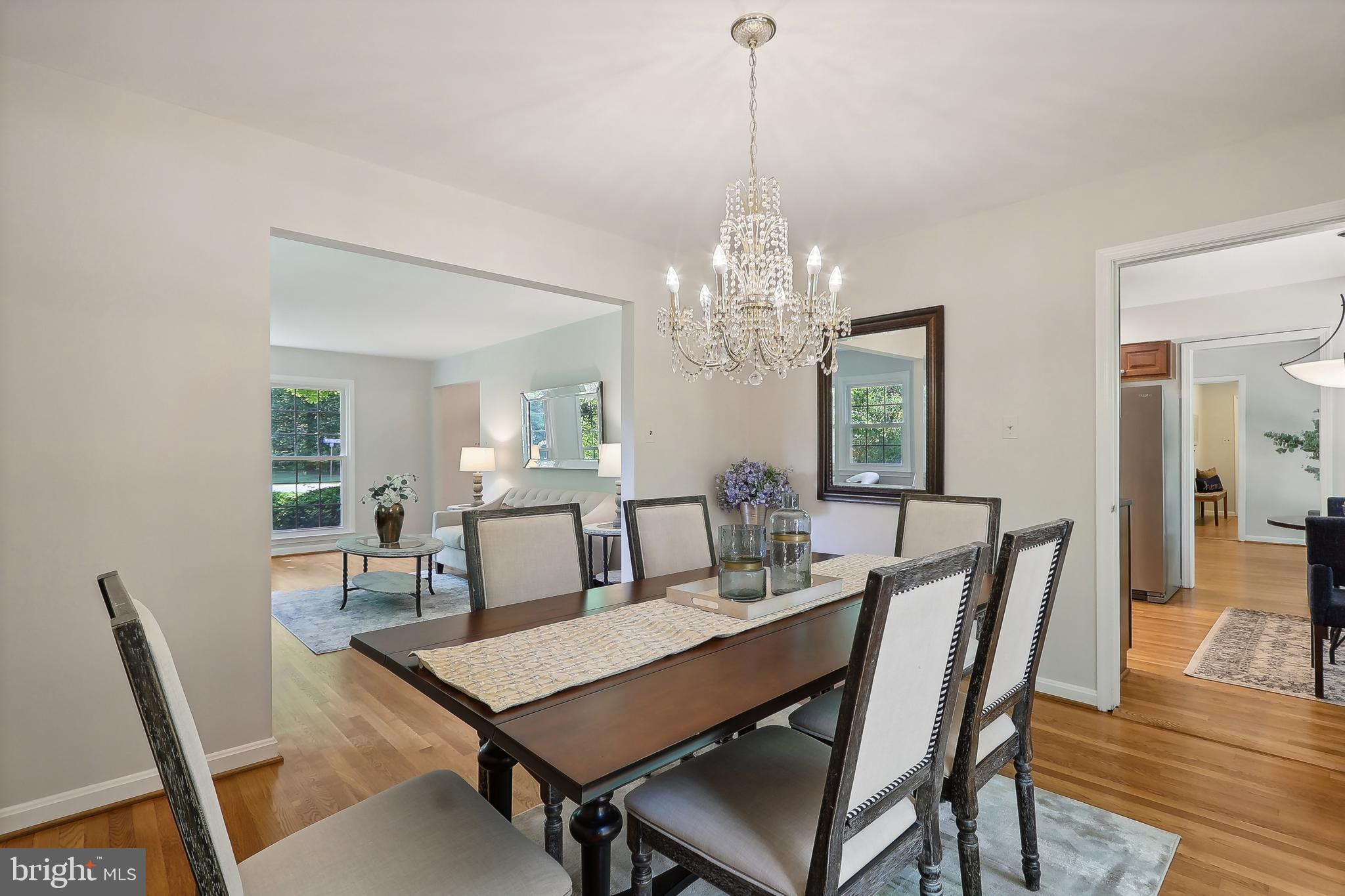 SUTTON PLACE - Residential