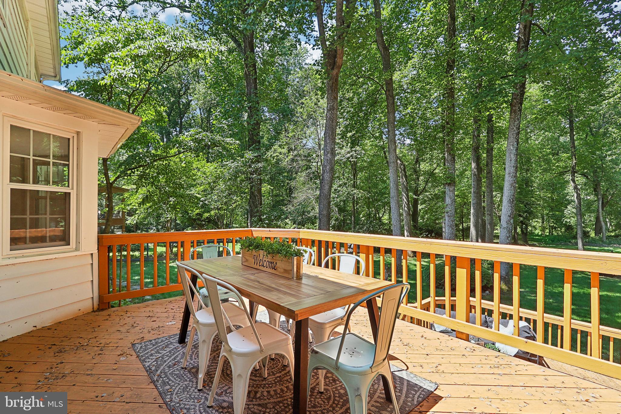 SUTTON PLACE - Residential