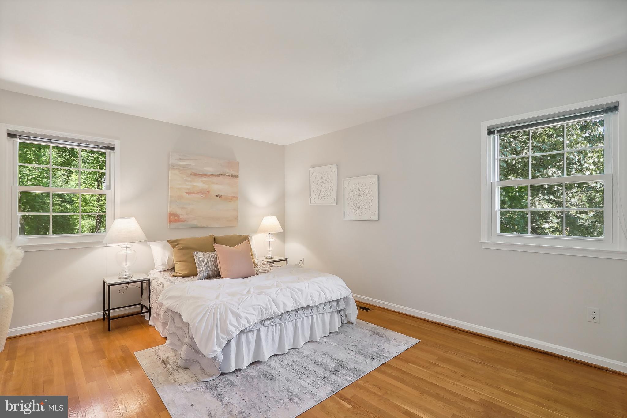 SUTTON PLACE - Residential