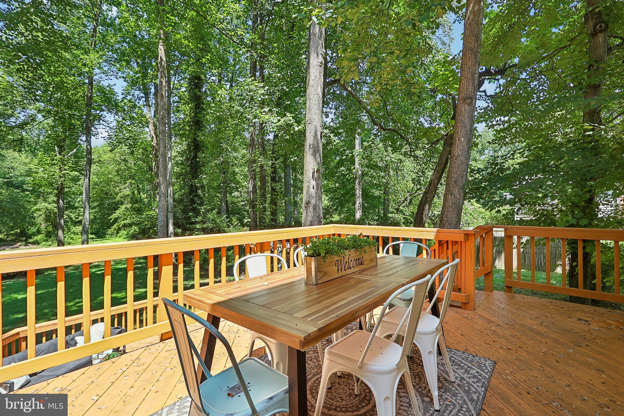 SUTTON PLACE - Residential