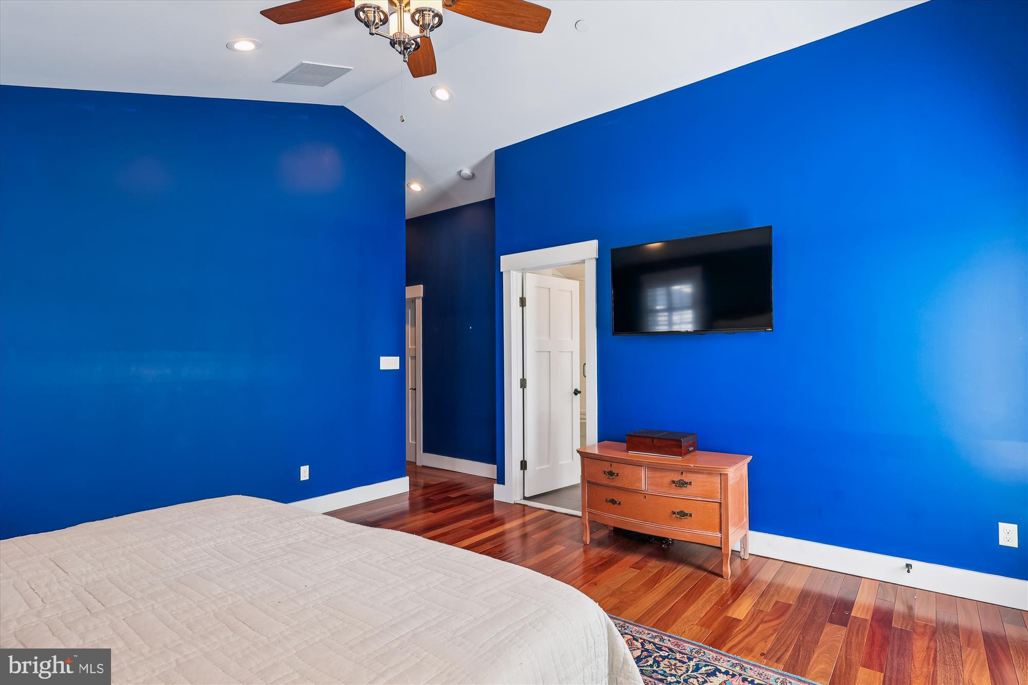 EASTPORT - Residential