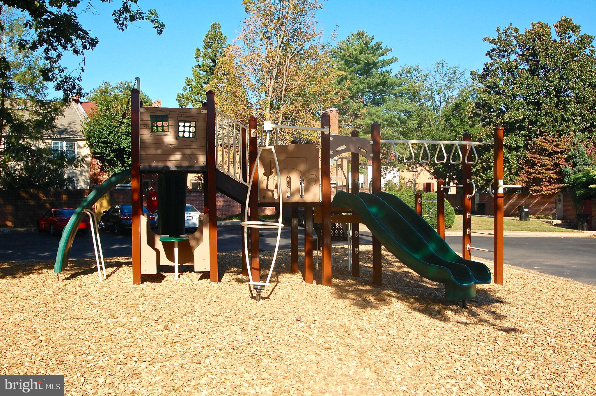 CHARLESTOWN - Residential