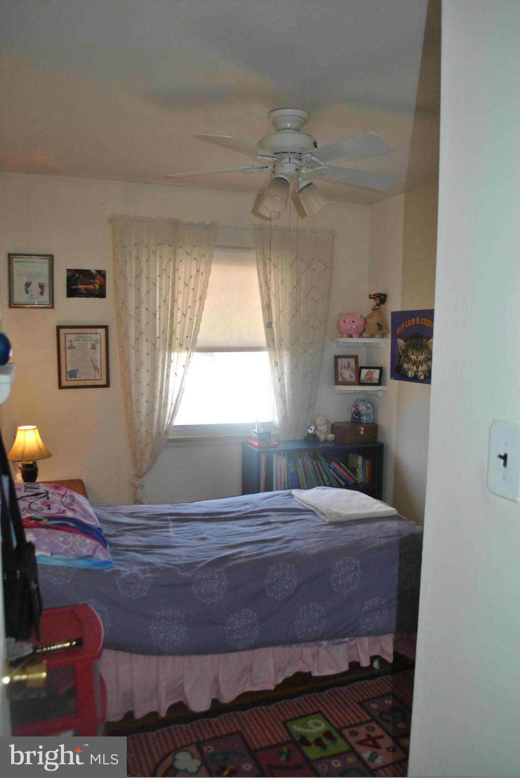 CAPITAL ESTATES - Residential