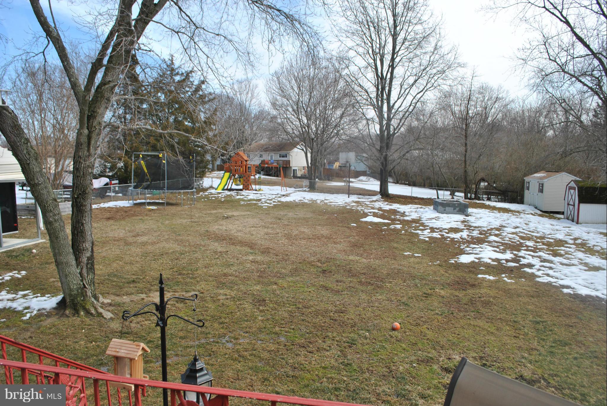 CAPITAL ESTATES - Residential