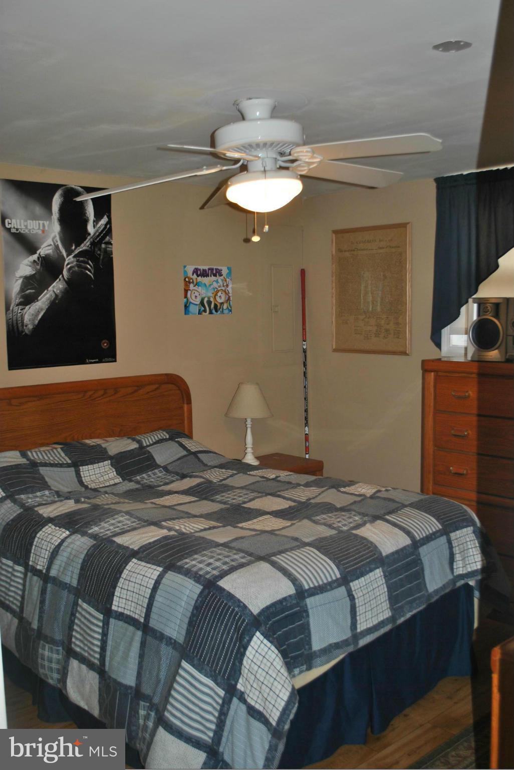 CAPITAL ESTATES - Residential