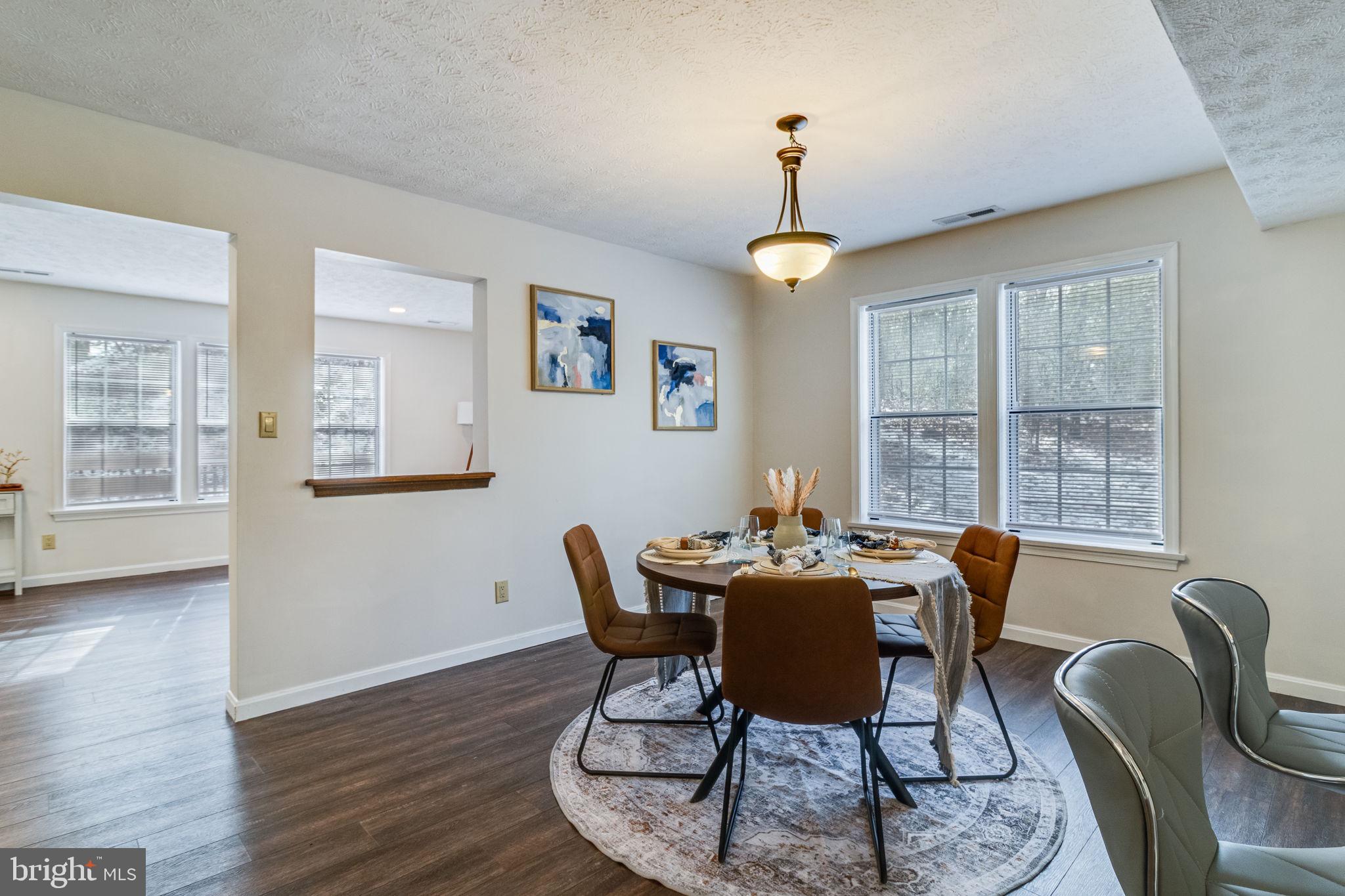 ELM COURT OF WILDEWOOD - Residential