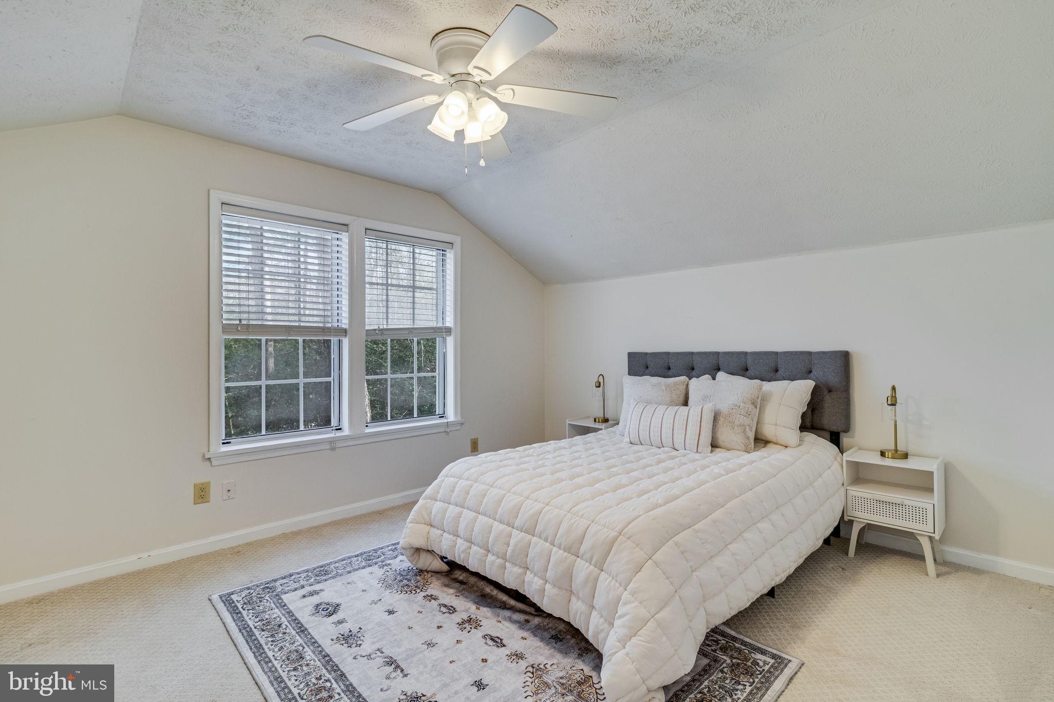 ELM COURT OF WILDEWOOD - Residential