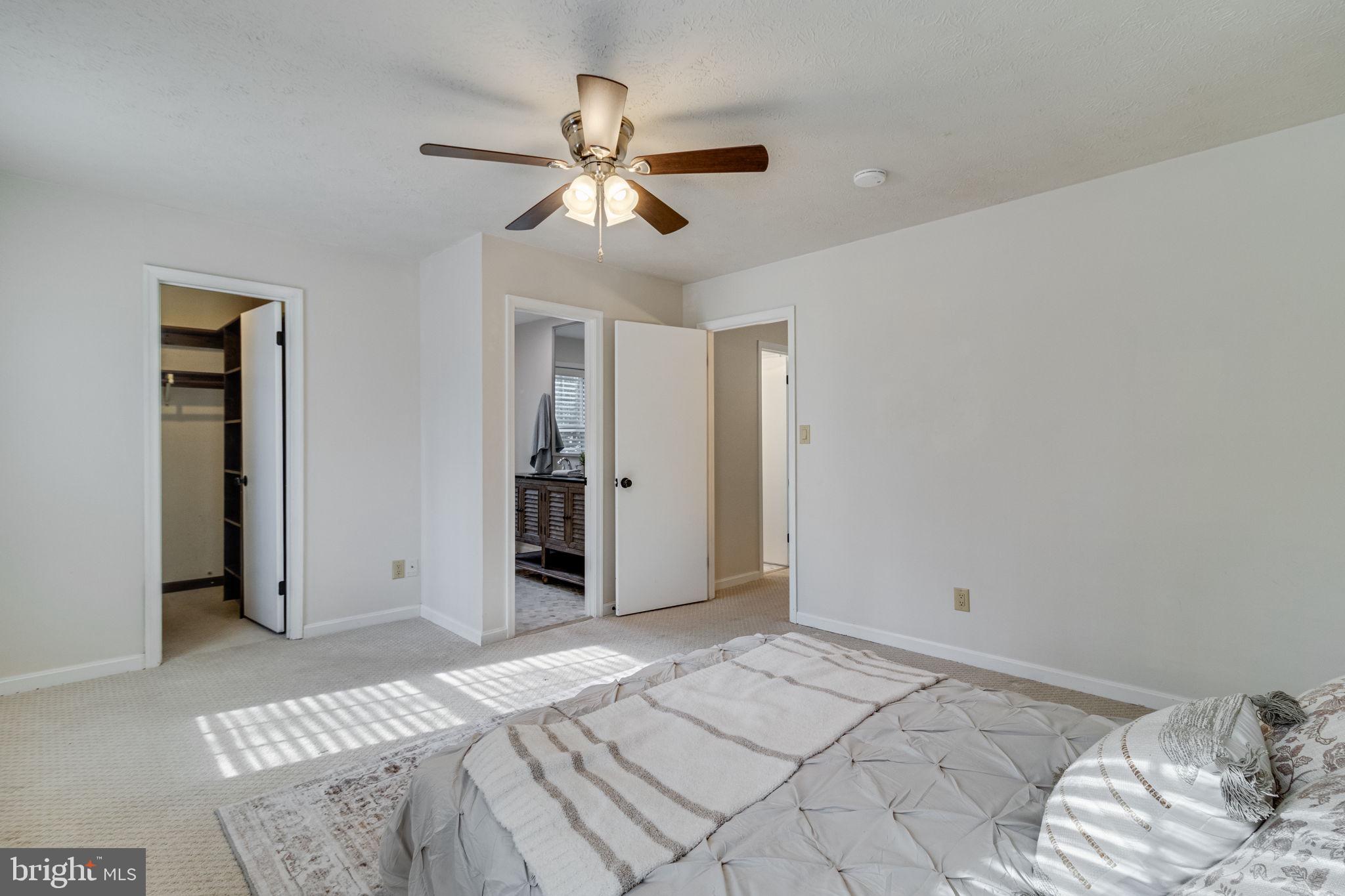 ELM COURT OF WILDEWOOD - Residential