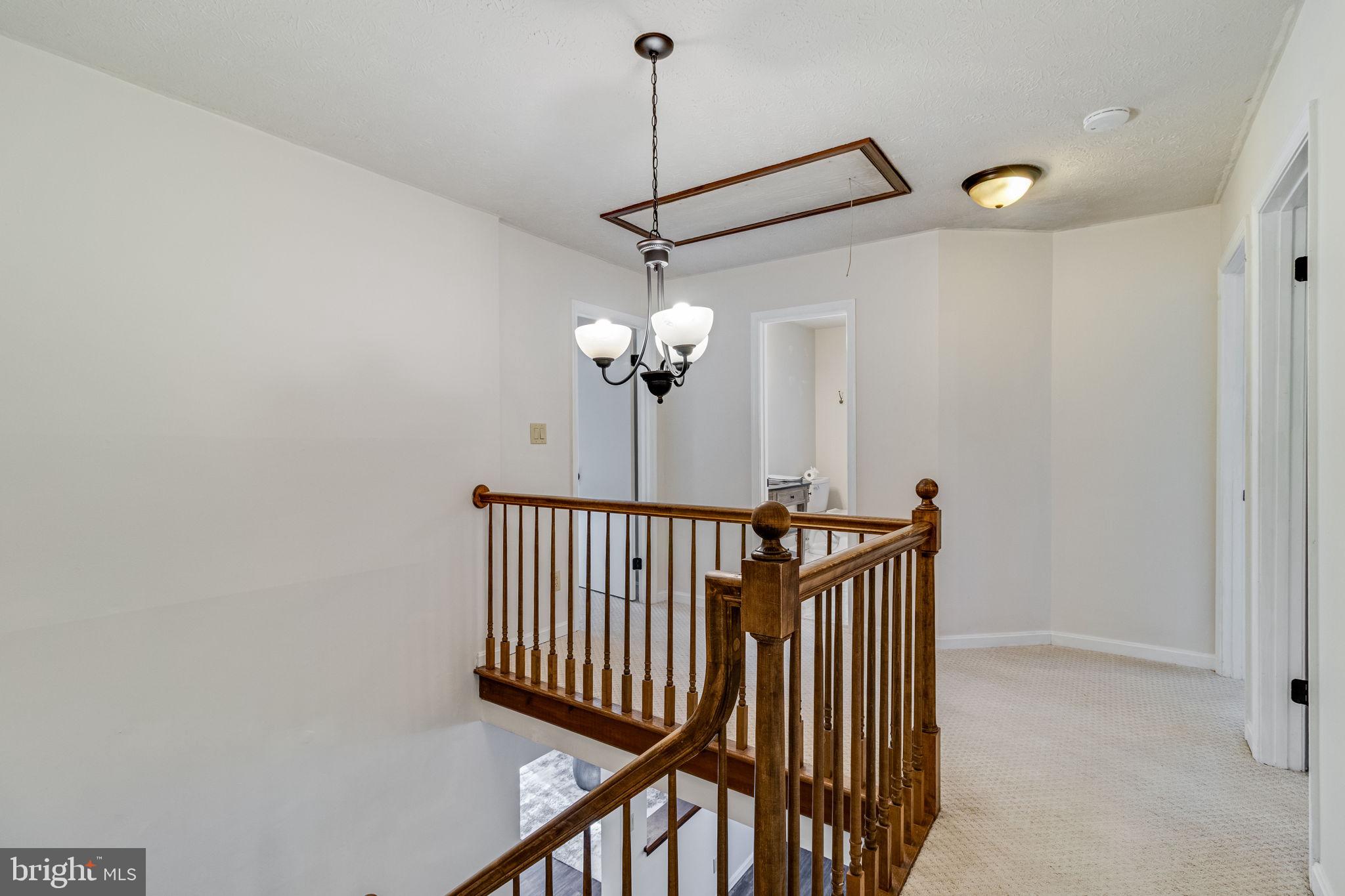 ELM COURT OF WILDEWOOD - Residential